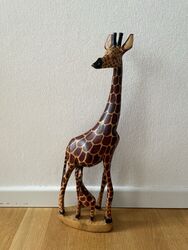 Dekofigur Holzgiraffe mit Giraffenbaby Handarbeit braun gelb