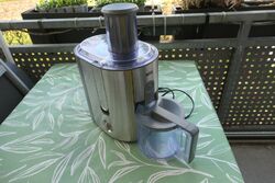 Braun Identity Collection J 700 Entsafter - Edelstahl/Grau