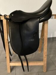 Massimo Zeitler Dressursattel Sattel Pferd Pony gebraucht