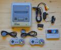 SNES - Super Nintendo Konsole mit 2 Controller + Super Mario World