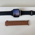 Apple Watch Series 9 45mm Aluminiumgehäuse mit Sturmblau Sportarmband - S/M (GPS