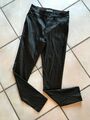 NEUW PRIMARK LEDER-IMITAT STRETCH-HOSE Gr.40 SCHWARZ KNOPF+REIßVERSCHLUß SUPER !