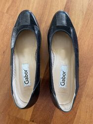 Pumps von Gabor Gr. 6 / 39 schwarz flach elegant Weite H