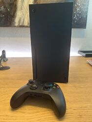 Xbox Series X 1TB + Controller