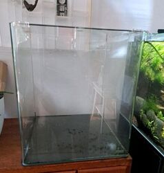 Aquarium 60L Cube Dennerle 