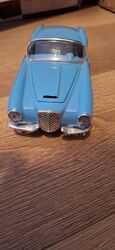 BURAGO 1/18 Lancia Aurelia B24 Spider (1955) Blau