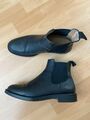 hochwertige Echtleder Chelsea Stiefelette Gr. 39 Schwarz eher schmal Gummisohle