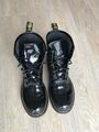 Dr. Martens Lackleder 8 Loch Schnürstiefel Boot 1460, Gr. 43, wie neu.