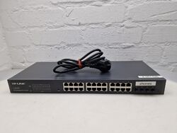 TP-LINK TL-SG2424 24-Port Gigabit Desktop Switch with 4 Combo SFP Slots