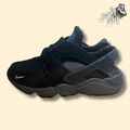 Nike Air Huarache Gr. 37,5 38 Schwarz Weiß Damenschuhe Sneaker *NEU/OVP*