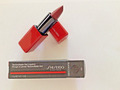 Shiseido Technosatin Gel Lippenstift, 411 Scarlet Cluster, 3,3 g