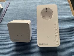 devolo Magic 1 WiFi mini Powerline 1200 Mbps Mesh WLAN Verstärker 2x Adapter