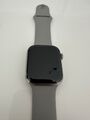 Apple Watch Series 7 45mm Cellular Titangehäuse silber - Zustand: Sehr Gut