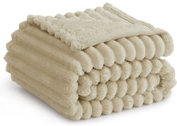 Kuscheldecke Tagesdecke Bettüberwurf 150x200 Micro Wohndecke Flanell Decke