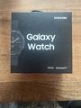 Samsung Galaxy Watch4 Classic 42mm Edelstahlgehäuse mit Silikonarmband - Schwarz