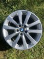 original 5er F10 F11 BMW Alufelge V Speiche 328 Styling 8x18 ET30 6790173