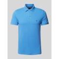 Slim Fit Poloshirt mit Label-Stitching