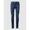 Slim Fit Jeans aus weichem Baumwoll-Mix im Stone Washed Look Modell 'LOOM'