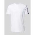 Basic Fit T-Shirt mit Brusttasche