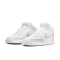 Sneaker NIKE SPORTSWEAR "Court Vision Mid" Gr. 38,5, weiß Schuhe