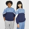 Nike Air Sweatshirt mit Rundhalsausschnitt (ältere Kinder) - Blau