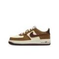 Nike Air Force 1 LV8 Schuh (ältere Kinder) - Braun