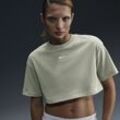 Nike Sportswear Kurz-T-Shirt aus Mesh (Damen) - Grün