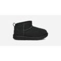 UGG® Classic Ultra Mini Boot für Kinder | UGG® EU in Black, Größe 33.5, Veloursleder