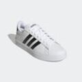 Sneaker ADIDAS SPORTSWEAR "GRAND COURT CLOUDFOAM COMFORT", Gr. 40, schwarz-weiß (cloud weiß, core schwarz, cloud weiß), Synthetik, sportlich, Schuhe, Design auf den Spuren des adidas Superstar