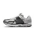 Nike Zoom Vomero 5 Herrenschuh - Grau