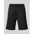 Regular Fit Sweatshorts mit Allover-Label-Print