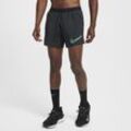 Nike Stride "Kipchoge" Dri-FIT-Laufshorts mit Futter (Herren, ca. 12,5 cm) - Schwarz