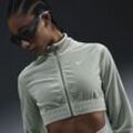 Nike Sportswear Collection verkürztes Oberteil aus Velours mit durchgehendem Reißverschluss (Damen) - Grün