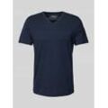 Regular Fit T-Shirt aus reiner Baumwolle mit V-Ausschnitt