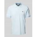 Classic Fit Poloshirt mit Label-Badge