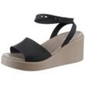 Keilsandalette CROCS "Brooklyn Ankle Strap Wedge", Damen, Gr. 36, braun (schwarz, braun), Croslite, modisch, Schuhe, Plateausandale, Sandale in Bequemweite G (= weit)