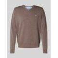 Strickpullover mit Logo-Stitching