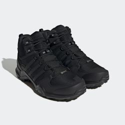 Wanderschuh ADIDAS TERREX "TERREX SWIFT R2 MID GORE-TEX" Gr. 42, schwarz (core schwarz, core carbon) Schuhe wasserdicht