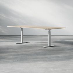 Direkt Interiör Konferenztisch Modul - Höhenverstellbar, Größe 240 cm, Beine Silber, Farbe Eiche