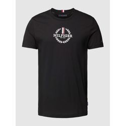 Slim Fit T-Shirt mit Rundhalsausschnitt