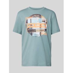 T-Shirt mit Label-Print